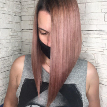 Жіноча стрижка рожевий колір волосся фарбування, фото - Салон краси Fargo