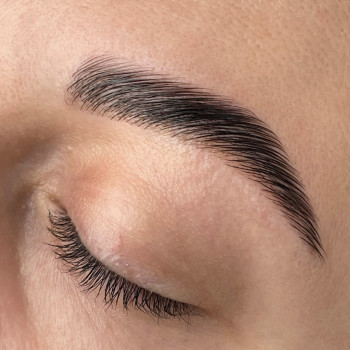 Ламінування + моделювання + фарбування брів