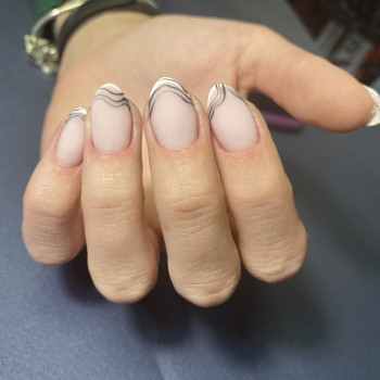 Манікюр/покриття/дизайн
                    Салон краси Blackberry Київ