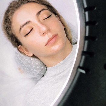 Наращивание ресниц
                    Лешмейкер Юлия Киев