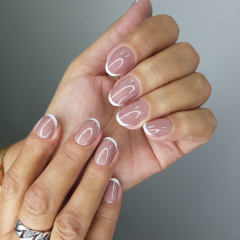 Маникюр+покрытие френч