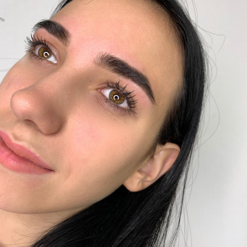 Моделювання та корекція брів
                    Майстер перманентного макіяжу Александра Кривий Ріг