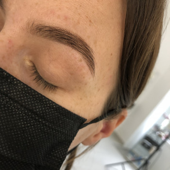 Оформлення брів
                    Визажист Мар'яна Львов