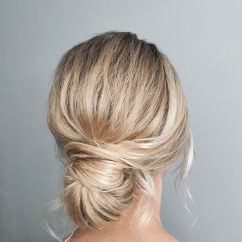 Весільна зачіска пучок низький, фото - Перукар Лариса Скворцова