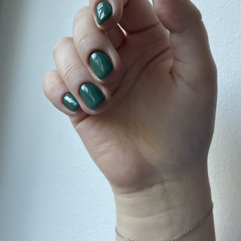 Комбинированный, классический маникюр
                    Мастер маникюра Анастасия Киев