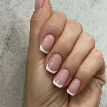 Наращивание ногтей
                    Мастер маникюра Анастасия Киев