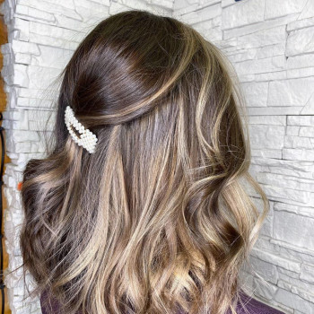 Женская стрижка укладка волос балаяж, фото - Салон красоты Fargo