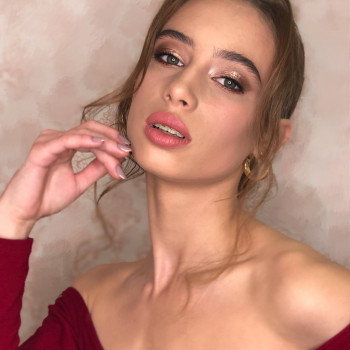 Класичний макіяж.