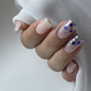 Нарощування нігтів. 
Курс, фото - навчальний центр Aniuta Diamond TRAINING CENTER