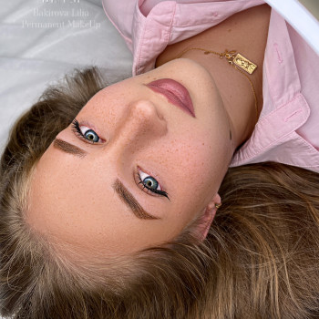 Перманентный макияж бровей
                    Майстер перманентного макіяжу Лилия Одеса