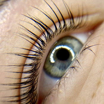 Ламинирование ресниц
                    Мастер перманентного макияжа Ирина Харьков