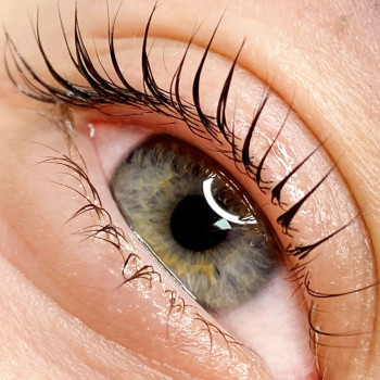 Ламинирование ресниц
                    Мастер перманентного макияжа Ирина Харьков