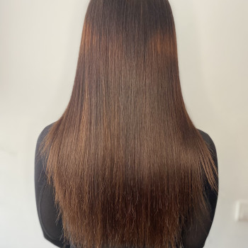 Кератин
                    Жіночий перукар Катерина Львів