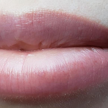 Перманентный макияж бровей, губ и век
                    Бровист Юлия Киев