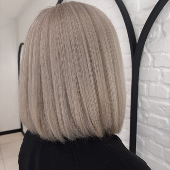 Окрашивание волос
                    Перукар-колорист Наталья Чернігів