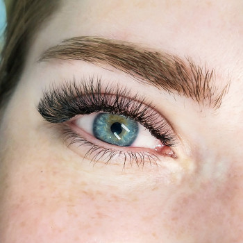 Наращивание ресниц 3D
                    Лешмейкер Юлия Біла Церква