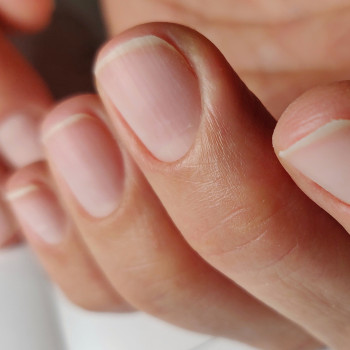 Идеально обработана кутикула - залог отсутствия заусенцев