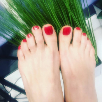 Комплекс: снятие + педикюр + покрытие
                    Майстер манікюру Анастасия Київ