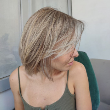 Женская стрижка русый цвет волос светлые волосы, фото - Салон красоты Hairmama Studio