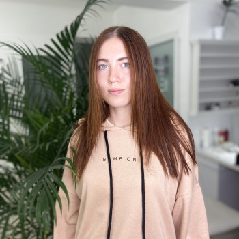 Кератин
                    Парикмахер Анна Киев