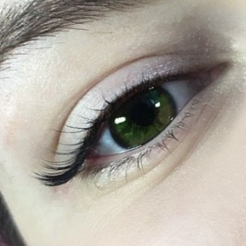 наращивание уголков ресниц