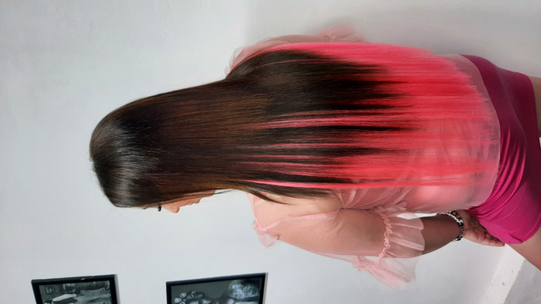 Наращивание цветного ряда с удлинением 1 ряд 2,5 часа, фото - Перукар Яна Полуян