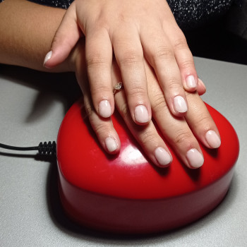 Фото из портфолио мастера Ангелина Енева (мастер маникюра, Николаев)