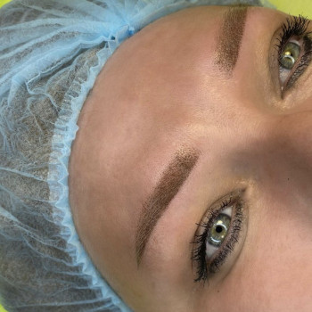 Перманентный макияж: брови, веки, губы. Татуаж. Нанонапыление
                    Мастер перманентного макияжа Диана Запорожье