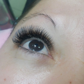 Нарощення вій 3Д
                    Лешмейкер Ирина Київ