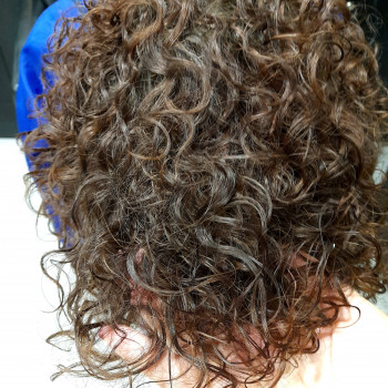 Завивка на хну