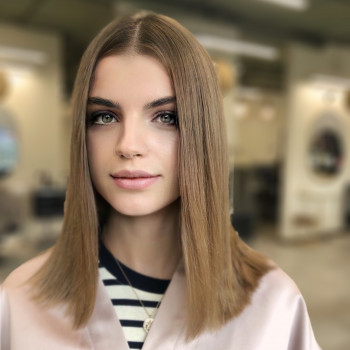 Фарбування тон в тон/Тонування волосся
                    Салон краси ZMINA beauty space Київ