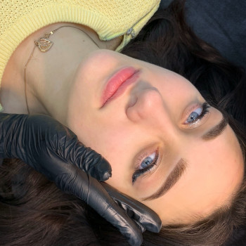 Пудрове напилення брів
                    Бровист Зоряна Тернополь