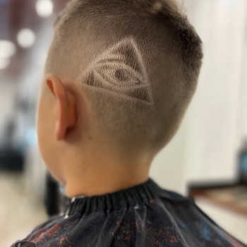 стрижка для мальчика, детская стрижка, Рисунок на волосах (hair tattoo), стрижки для мальчиков с узорами