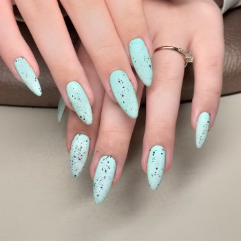 Наращивание ногтей
                    Салон красоты Feeling Одесса