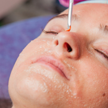 Чистка + карбоксітерапія ACNE -PRO
                    Косметолог Людмила Киев