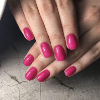 аппаратный маникюр 450 грн.