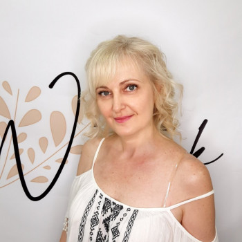 Стрижка женская
                    Салон красоты MK Novik Запорожье