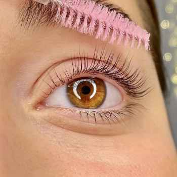 Ламинирование ресниц
                    Салон краси Grimerka Одеса