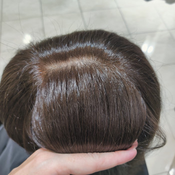 Окрашивание корней
                    Парикмахер-колорист Алена Одесса