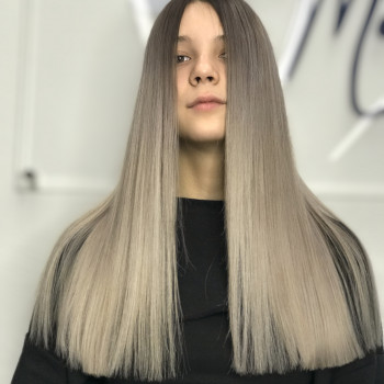 Сложное окрашивание с затемнением корней