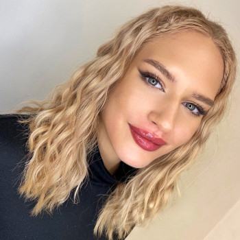 Перманентный макияж губ / Акварельные губы / Помадные губы / Татуаж
                    Мастер перманентного макияжа Алина Киев