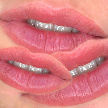 Перманентный макияж губ / Акварельные губы / Помадные губы / Татуаж
                    Мастер перманентного макияжа Алина Киев