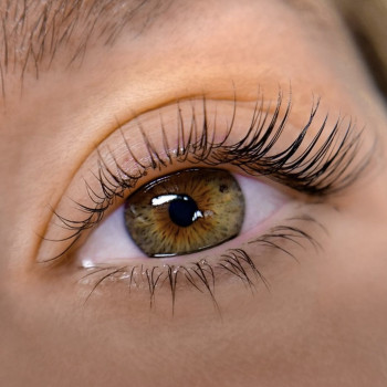 Ламінування вій
                    Майстер перманентного макіяжу Эва Одеса