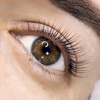 Ламінування вій
                    Майстер перманентного макіяжу Эва Одеса