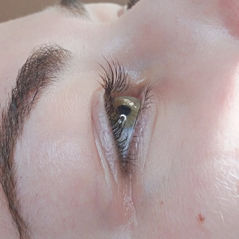 Ламинирование Ресниц «До»