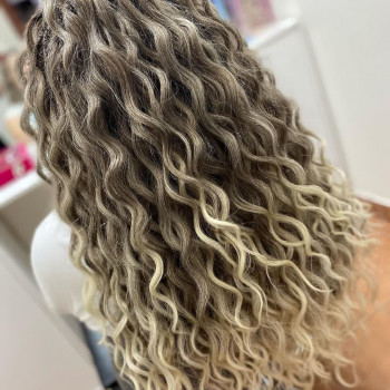 плетіння волосся