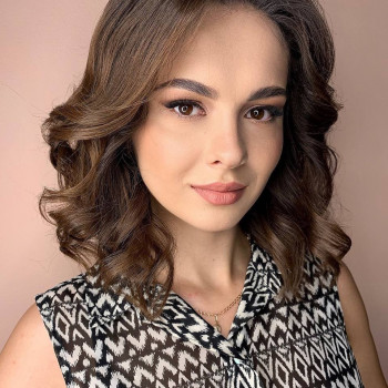 Макіяж
                    Салон краси Bonjour Львів