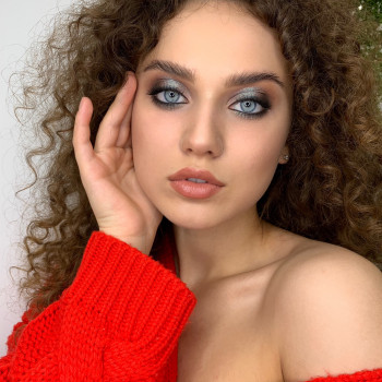 Макіяж
                    Салон краси Bonjour Львів