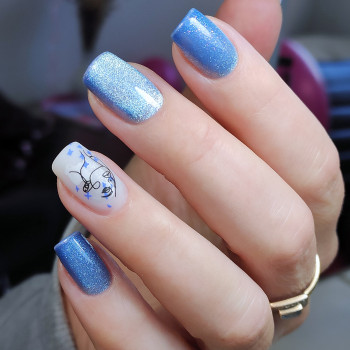 Гелевая коррекция.
Покрытие гель-лак.
Стемпинг
   