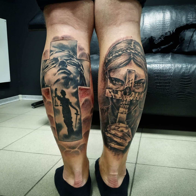 Для хлопців на нозі реалізм, фото - Тату майстер Дмитро Tattooin
